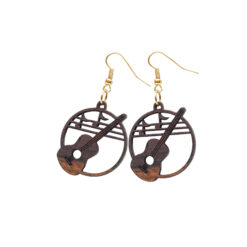 Par de Aretes con Figura de Guitarra y Pentagrama.